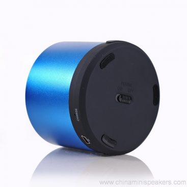 Mini Round bluetooth card speaker 2
