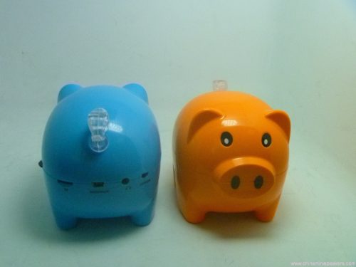Pig shape speaker with USB and TF Slot
