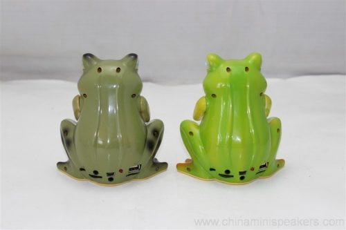 Animal speakers frog style mini speaker with LED light Support FM radio 7 Animal speakers frog style mini speaker with LED light Support FM radio