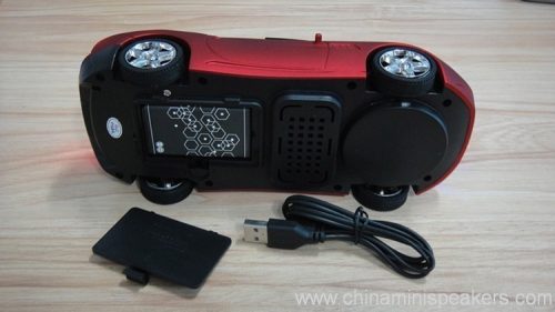 Aston Martin shape car digital speaker