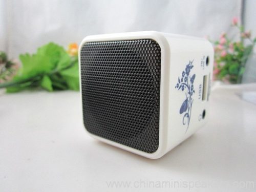 Portable Blue White Porcelain Mini Speaker
