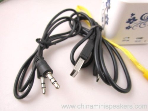 Portable Blue White Porcelain Mini Speaker