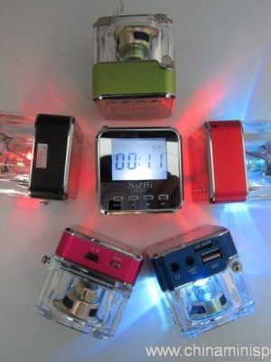 Radio FM altavoz con luces intermitentes Led - Image 5