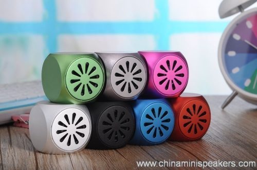 Mini FM Vibration Resonance MP3 PC Micro SD Slot Speaker