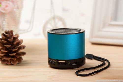 Mini mobile phones speakers support TF card 2 Mini mobile phones speakers support TF card