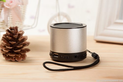 Mini mobile phones speakers support TF card 3 Mini mobile phones speakers support TF card