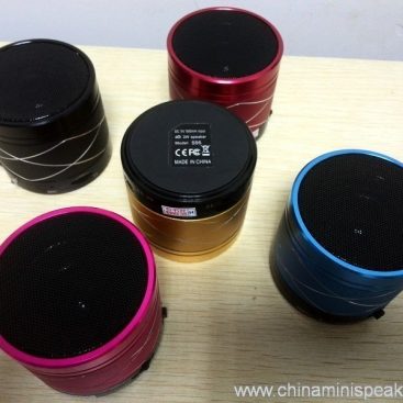Bluetooth Portable Speaker with USB Port Support FM Radio,TF kata 4