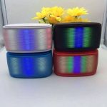 Colorfull мини хиштии Bluetooth бо чароғҳои ҷодугарии LED
