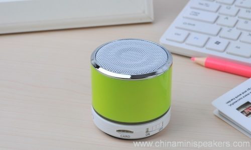 Wireless Bluetooth 4.0 Wireless Mini Speaker with TF Card Slot 3 Wireless Bluetooth Mini Speaker with TF Card Slot