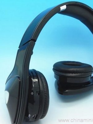 Igwe isi triangle arụnyere na kaadị ebe nchekwa nwere ọrụ redio FM - Image 10