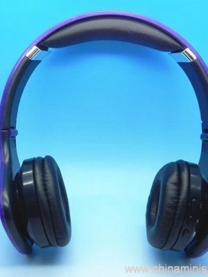 Igwe isi triangle arụnyere na kaadị ebe nchekwa nwere ọrụ redio FM - Image 5