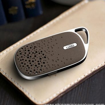 Mini Clip bluetooth Speaker tare da kebul na USB 4
