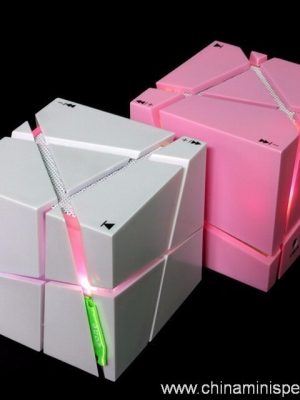 Cube super bass mini bluetooth speaker with fm radio - Image 4