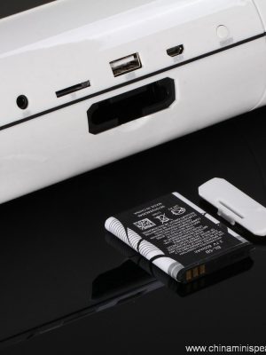 Altavoz inalámbrico Bluetooth con Radio FM y función de NFC/LED brillante - Image 4