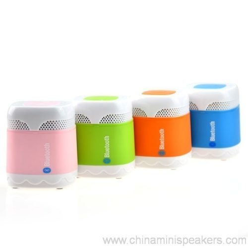 Portable Bluetooth Speaker With FM Radio 3 Portable Bluetooth Speaker With FM Radio