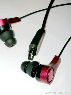 Smart earphone for type c smartphone - Image 3