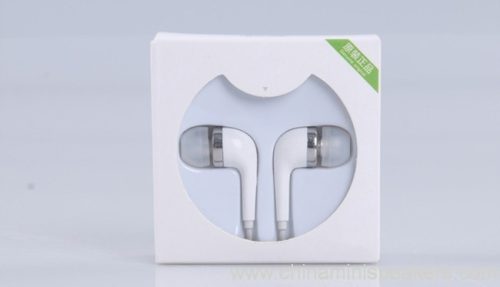 Sports super bass headphone with holder