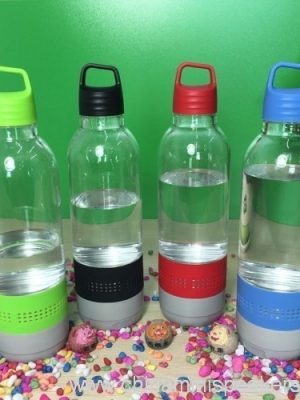 Sport Bottle wireless bluetooth music speaker with FM Radio - Image 4