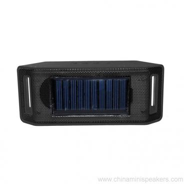 Multiple Charging Options Solar Rechargeable Speaker 2