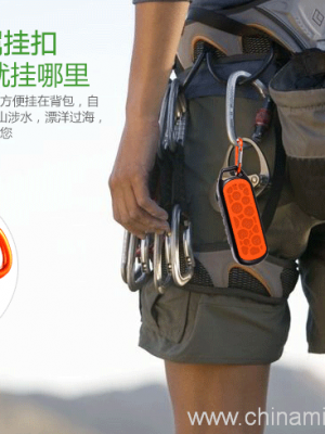 Водоотпорен надворешен безжичен Bluetooth-звучник со Carabiner - Слика 4