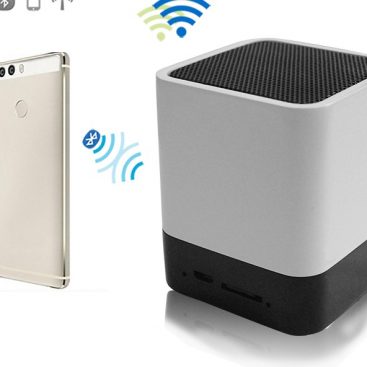 desktop-wireless-soundbox-with-led-screen-bt4-0-hands-free-multifunctional-alarm-clock-bluetooth-speaker-05