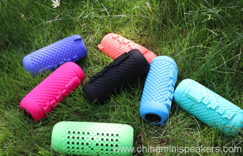 Mini Waterproof Bluetooth Speaker for Outdoor Bike Sports
