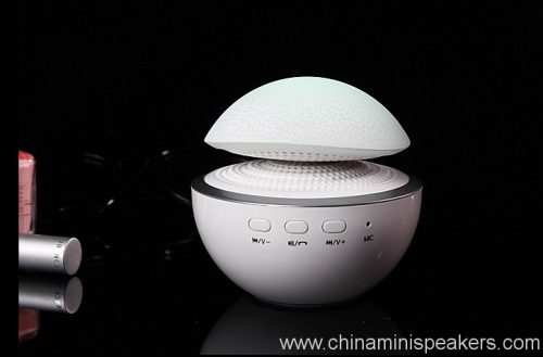 wireless-portable-lamp-mini-mushroom-bluetooth-speaker-02 Wireless Portable Lamp Mini Mushroom Bluetooth Speaker
