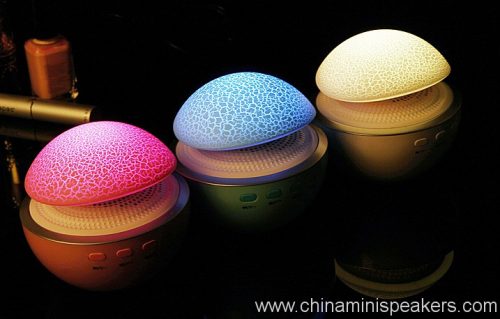 wireless-portable-lamp-mini-mushroom-bluetooth-speaker-07 Wireless Portable Lamp Mini Mushroom Bluetooth Speaker