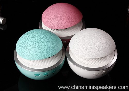 wireless-portable-lamp-mini-mushroom-bluetooth-speaker-08 Wireless Portable Lamp Mini Mushroom Bluetooth Speaker