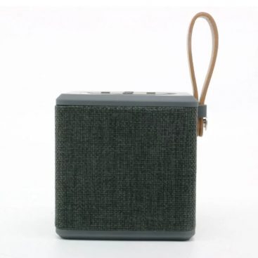 portable-5w-fabric-bluetooth-speaker-04
