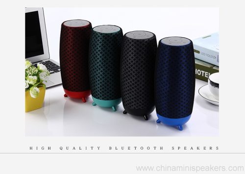 portable-wireless-outdoor-subwoofer-with-stereo-bass-super-loud-sound-cloth-bluetooth-speakers-04 Portable Outdoor Cloth Bluetooth Subwoofer, Super Loud Bass